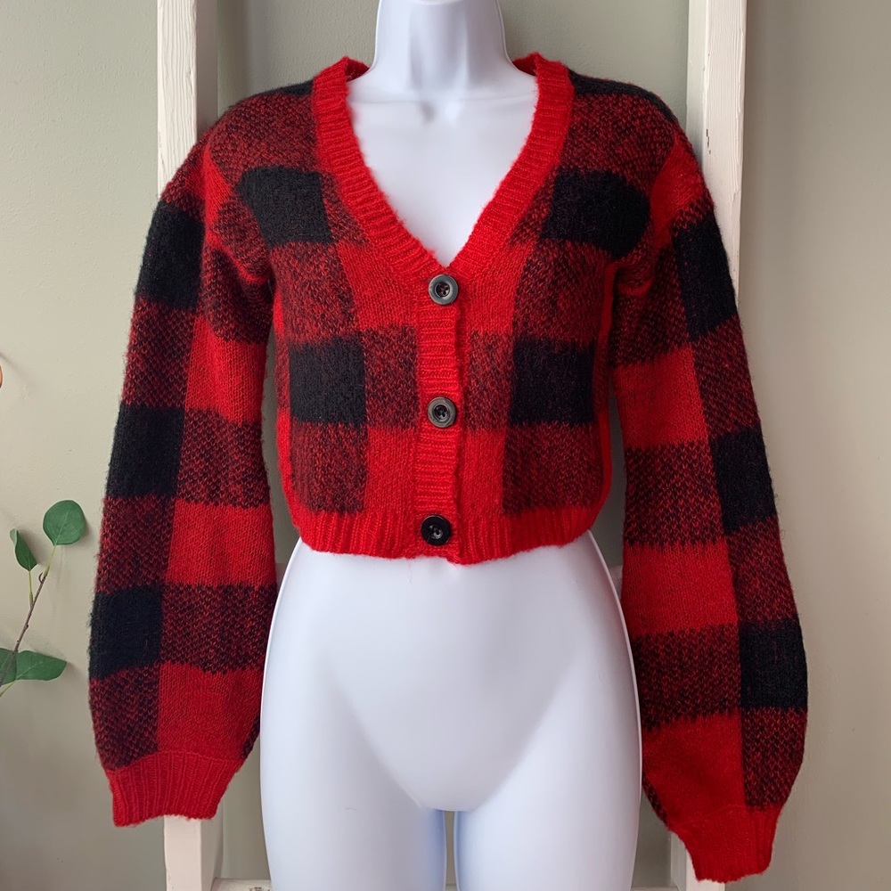 WILD FABLE Buffalo Plaid Sweater